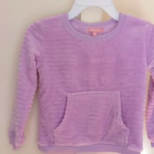 NEW. LAVENDER FUZZY SUPER SOFT LONG- SLEEVE CREW NECK TOP NWOT SIZE 4T